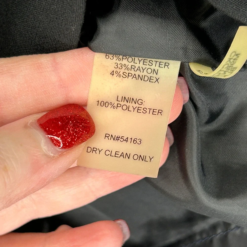 Calvin Klein Black Pencil Skirt Knee Length Lined Women Size 4 Minimalist Career